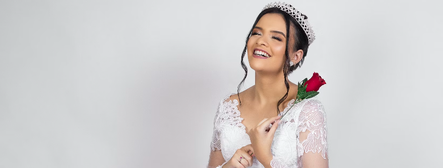 Svatební a plesové šaty